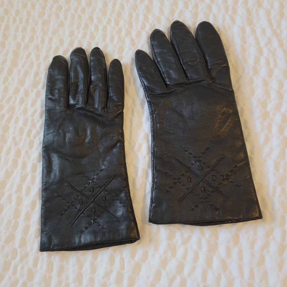Black Leather Gloves